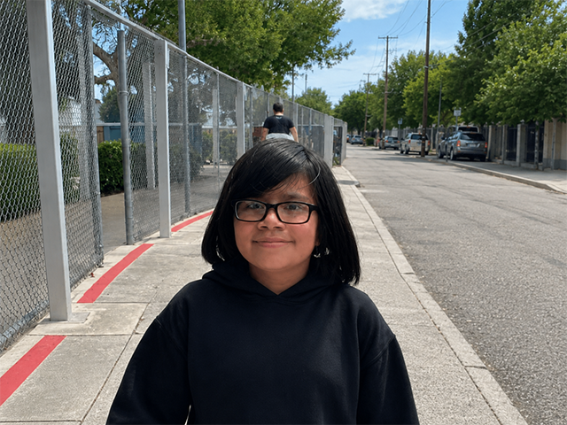 girl wearing glasses