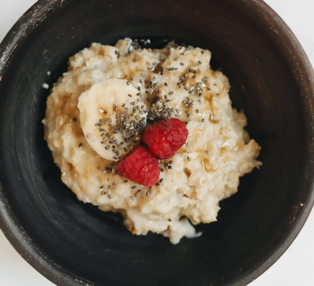Banana Almond Oats
